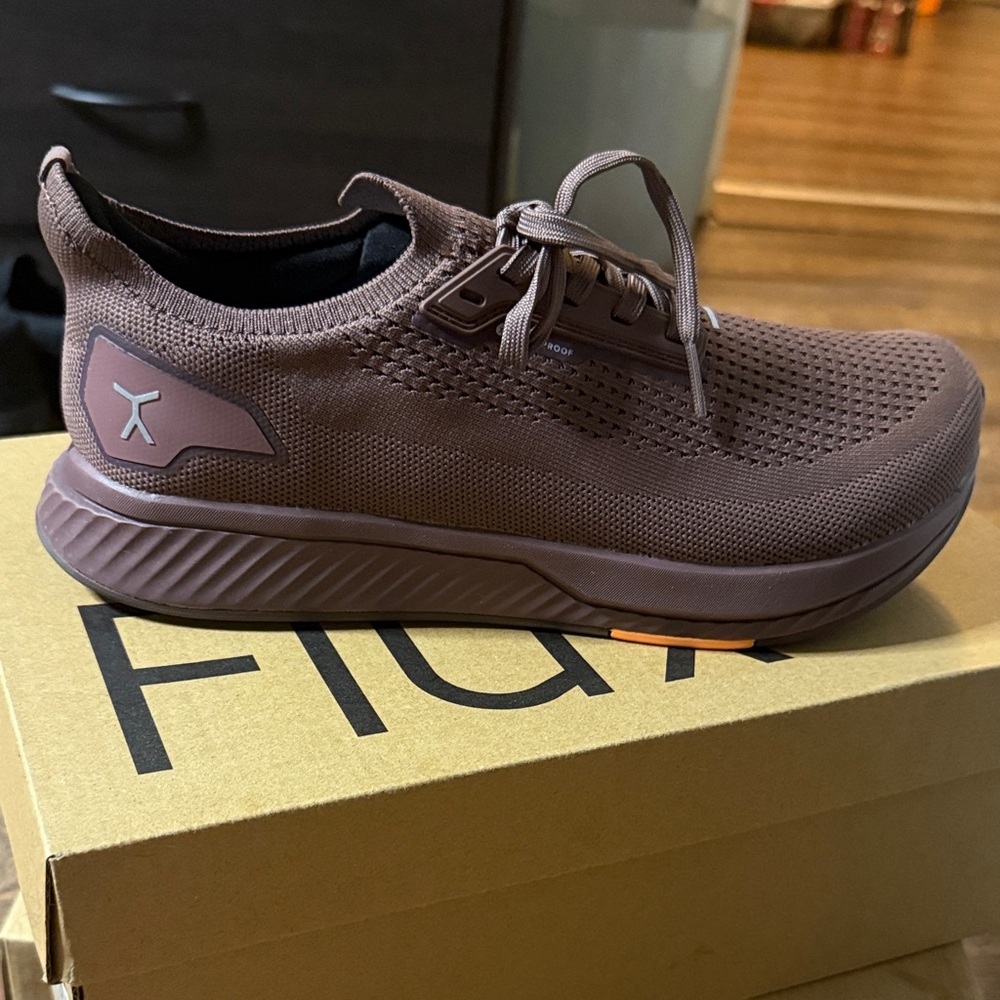 FIGX Men's Brown Knit Lace-Up Sneakers